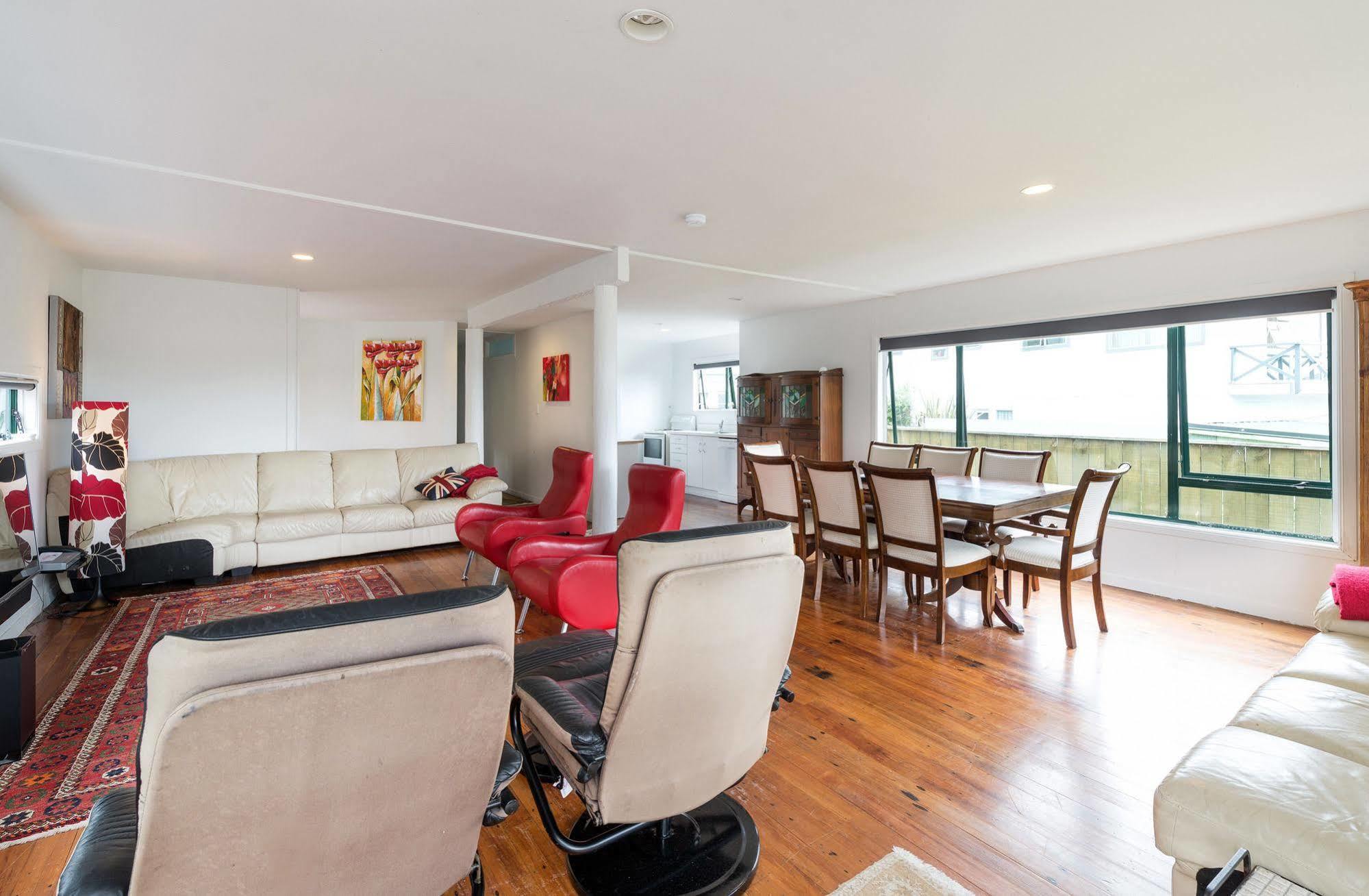 Lakeside City Apartments - Penthouse And Studio Rotorua Exterior foto