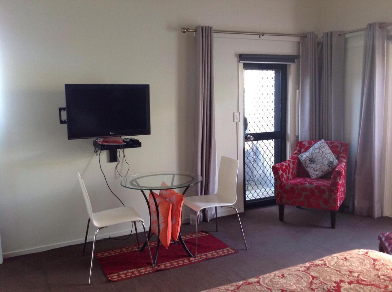 Lakeside City Apartments - Penthouse And Studio Rotorua Exterior foto