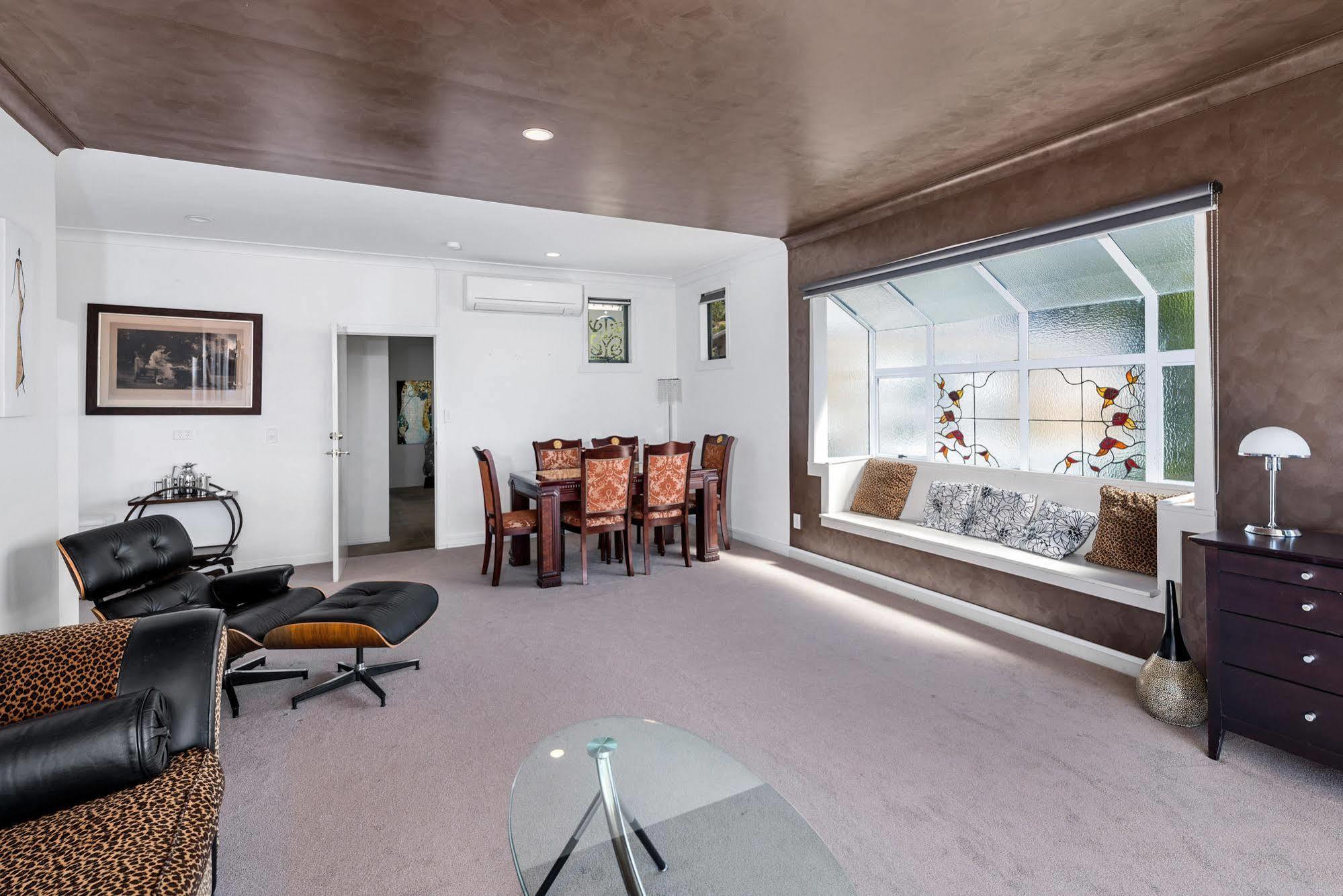 Lakeside City Apartments - Penthouse And Studio Rotorua Exterior foto